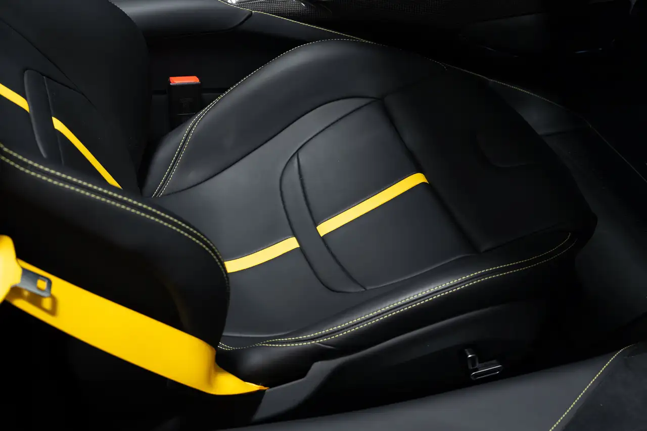 Ferrari SF90 Spider - Image 29