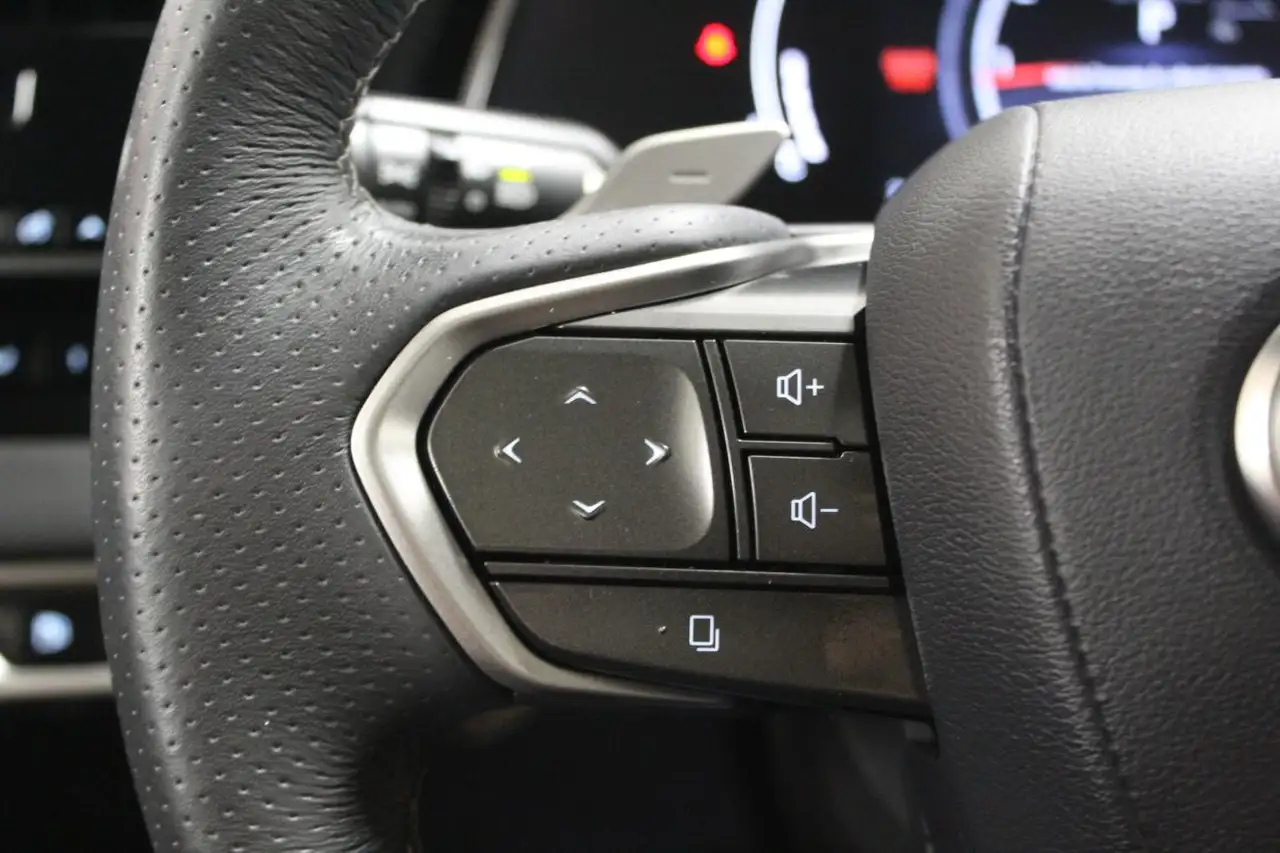 Lexus RX 350 - Image 12