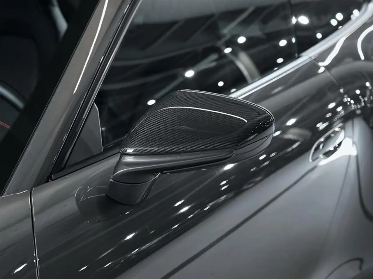 Porsche 911 - Image 13