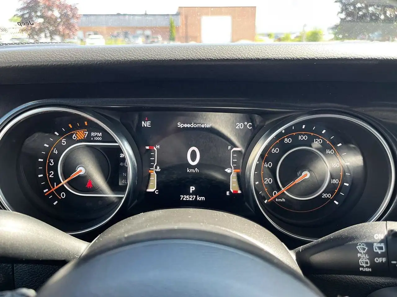 Jeep Wrangler - Image 15
