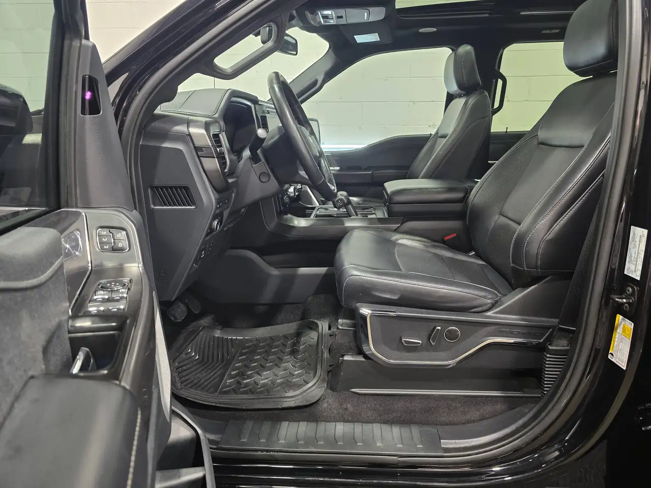 Ford F-150 - Image 13