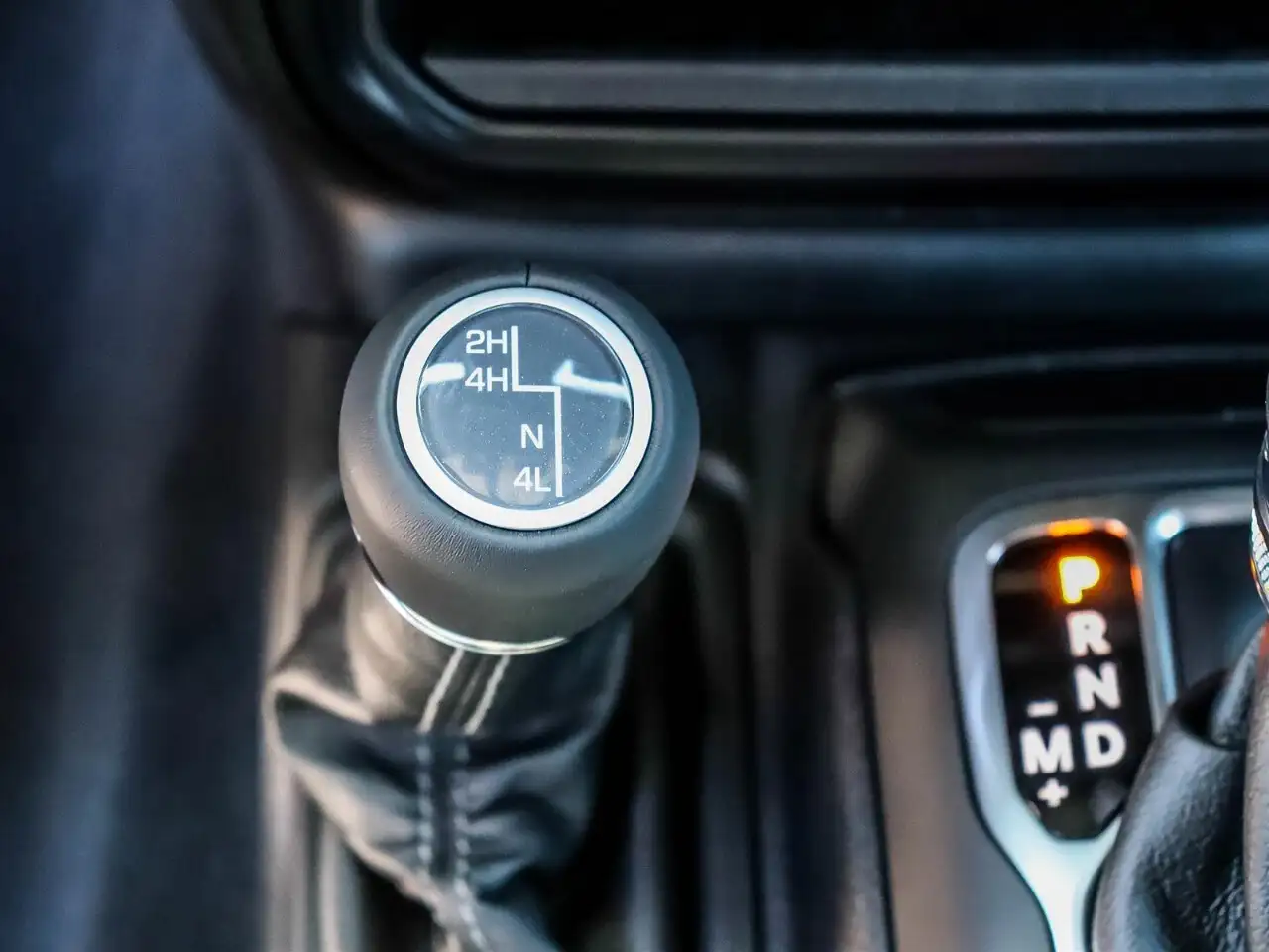 Jeep Wrangler - Image 26