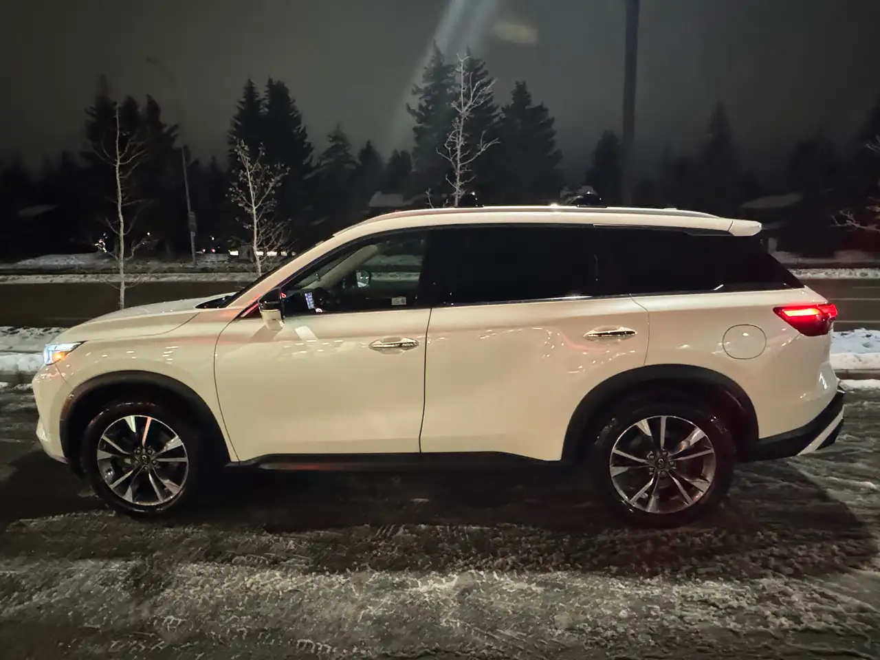 Infiniti QX60 - Image 8