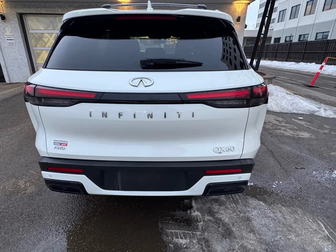 Infiniti QX60 - Image 10