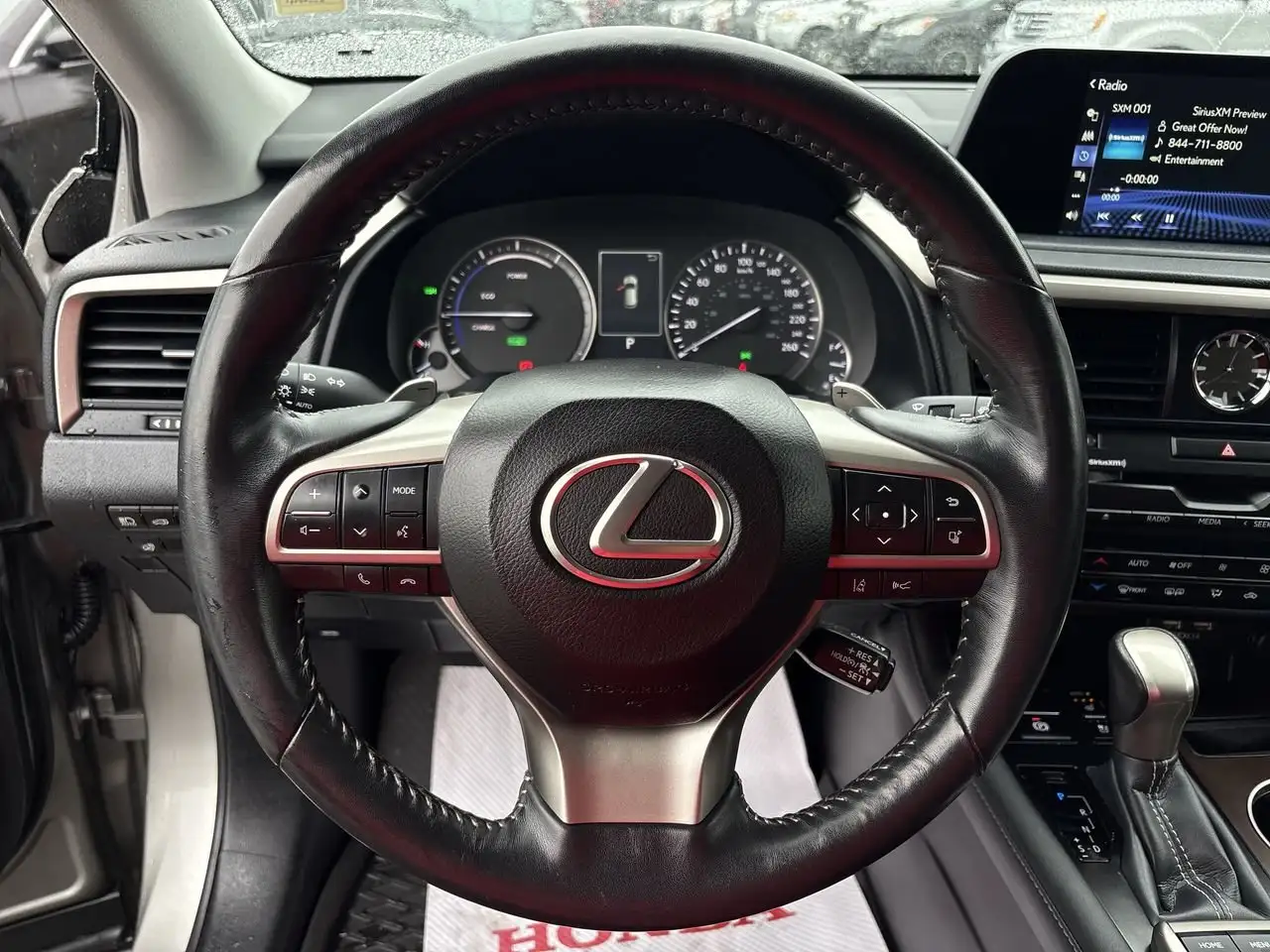 Lexus RX - Image 22