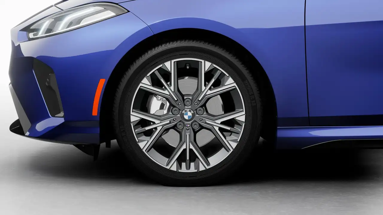 BMW 2 Series - Image 7