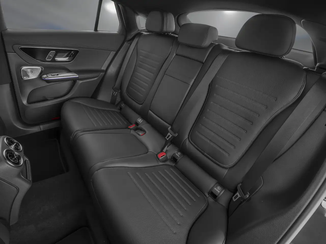 Mercedes-Benz GLC - Image 9