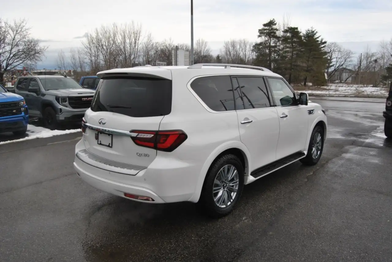 Infiniti QX80 - Image 5
