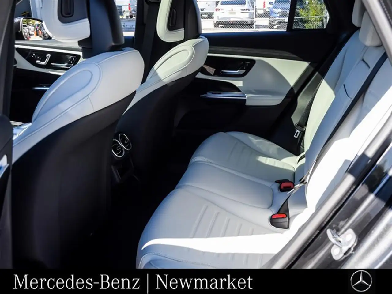 Mercedes-Benz GLC - Image 14