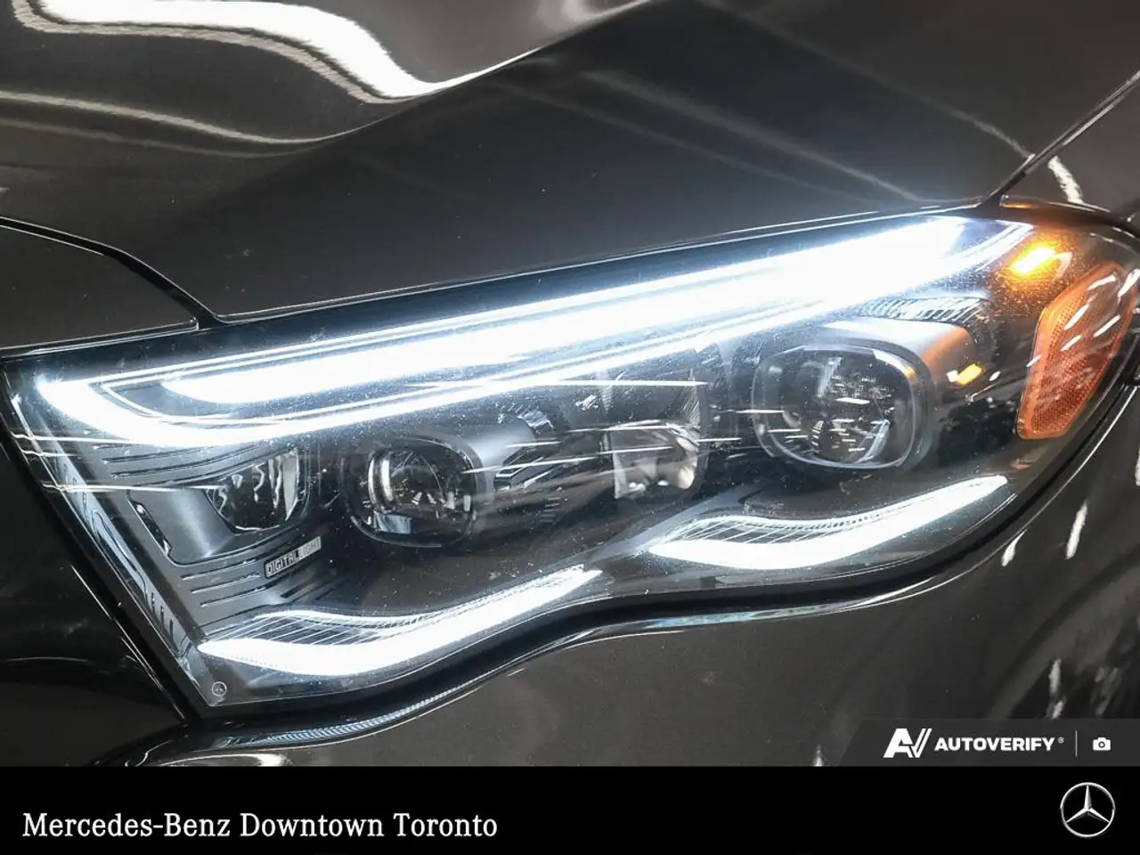 Mercedes-Benz E-Class - Image 25