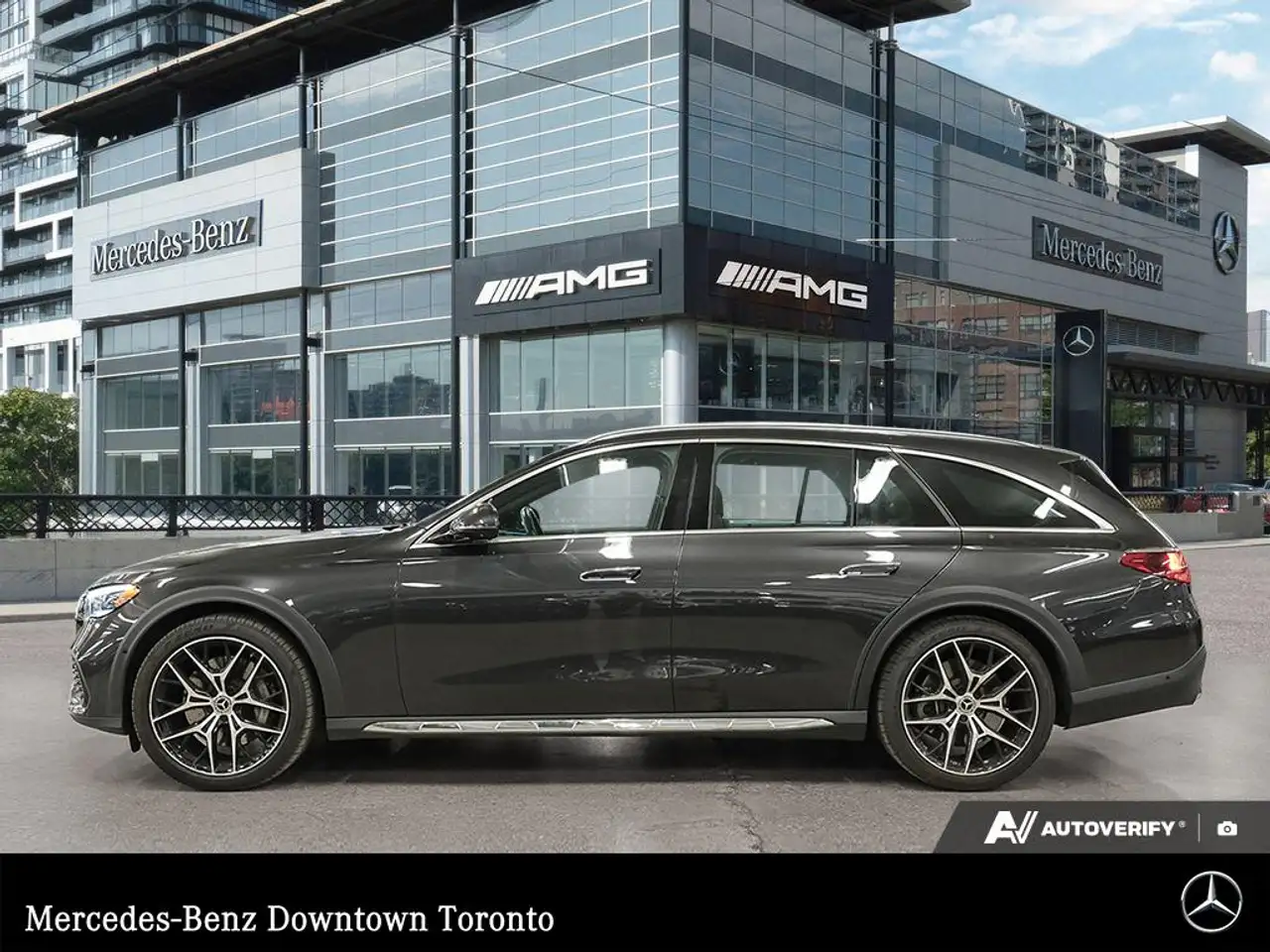 Mercedes-Benz E-Class - Image 3