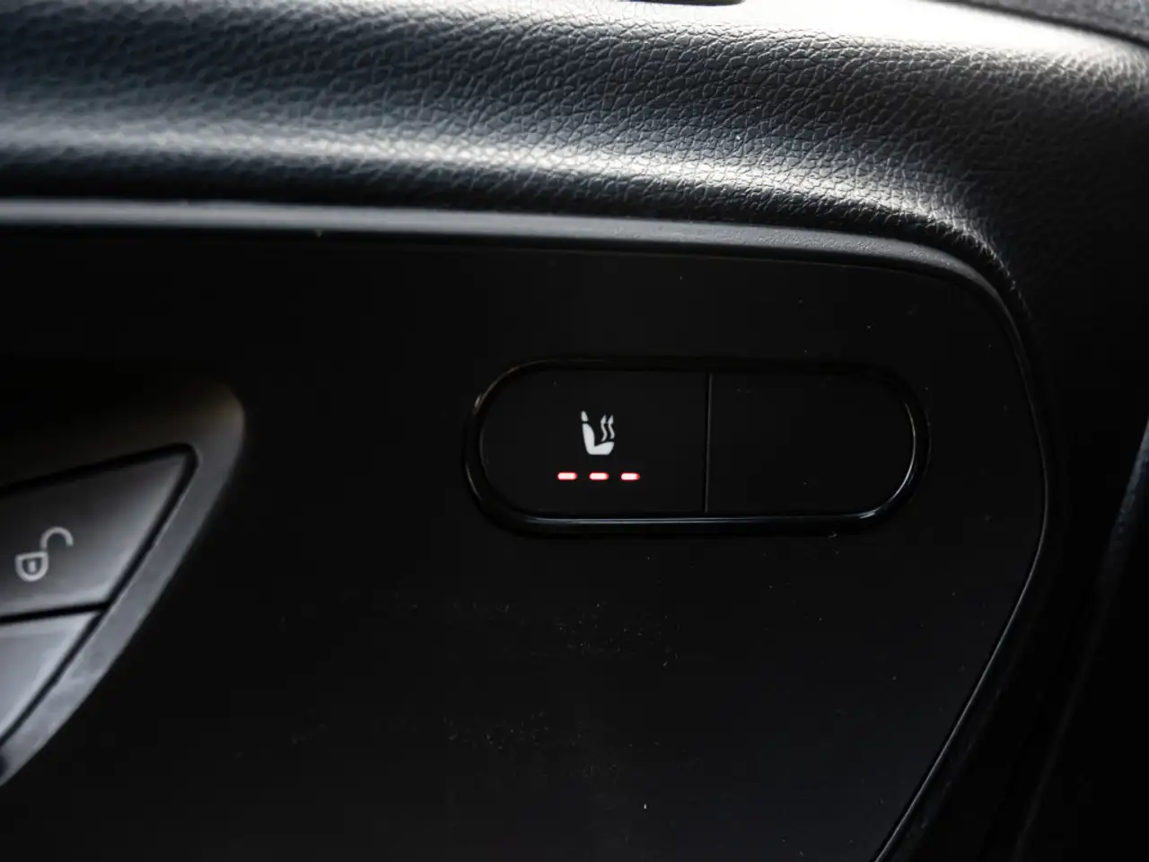 Mercedes-Benz Sprinter - Image 11