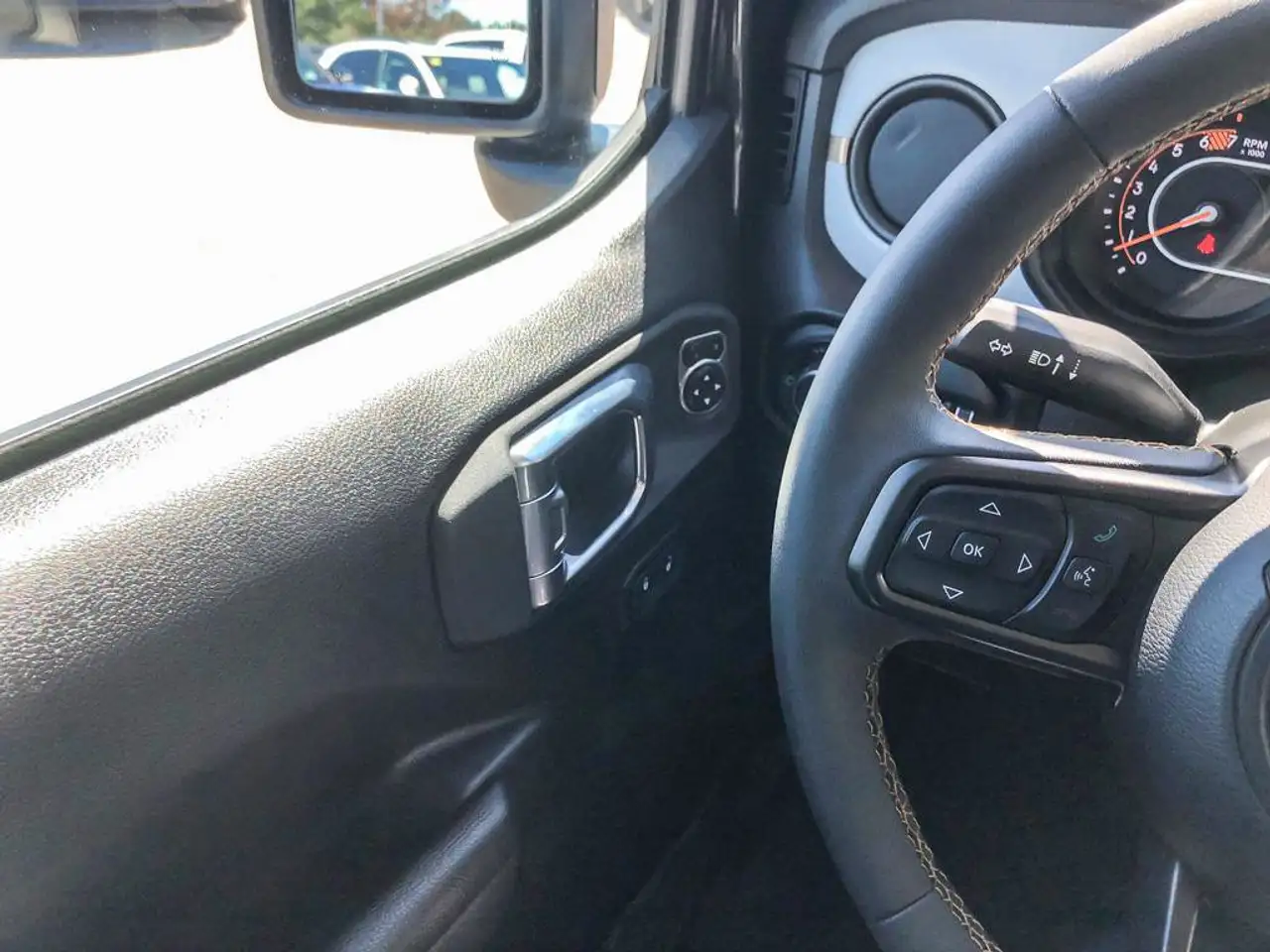 Jeep Wrangler - Image 20