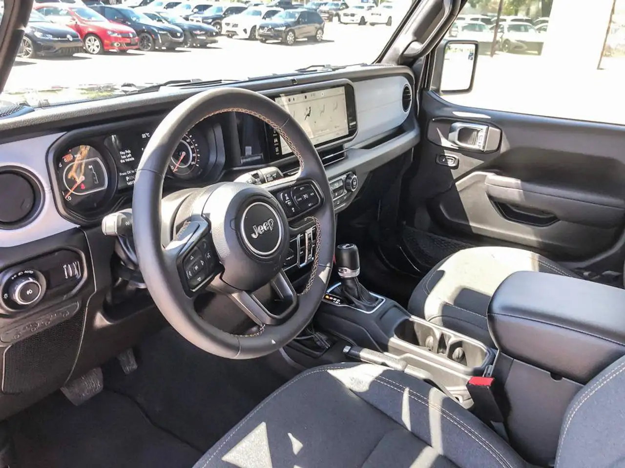 Jeep Wrangler - Image 16