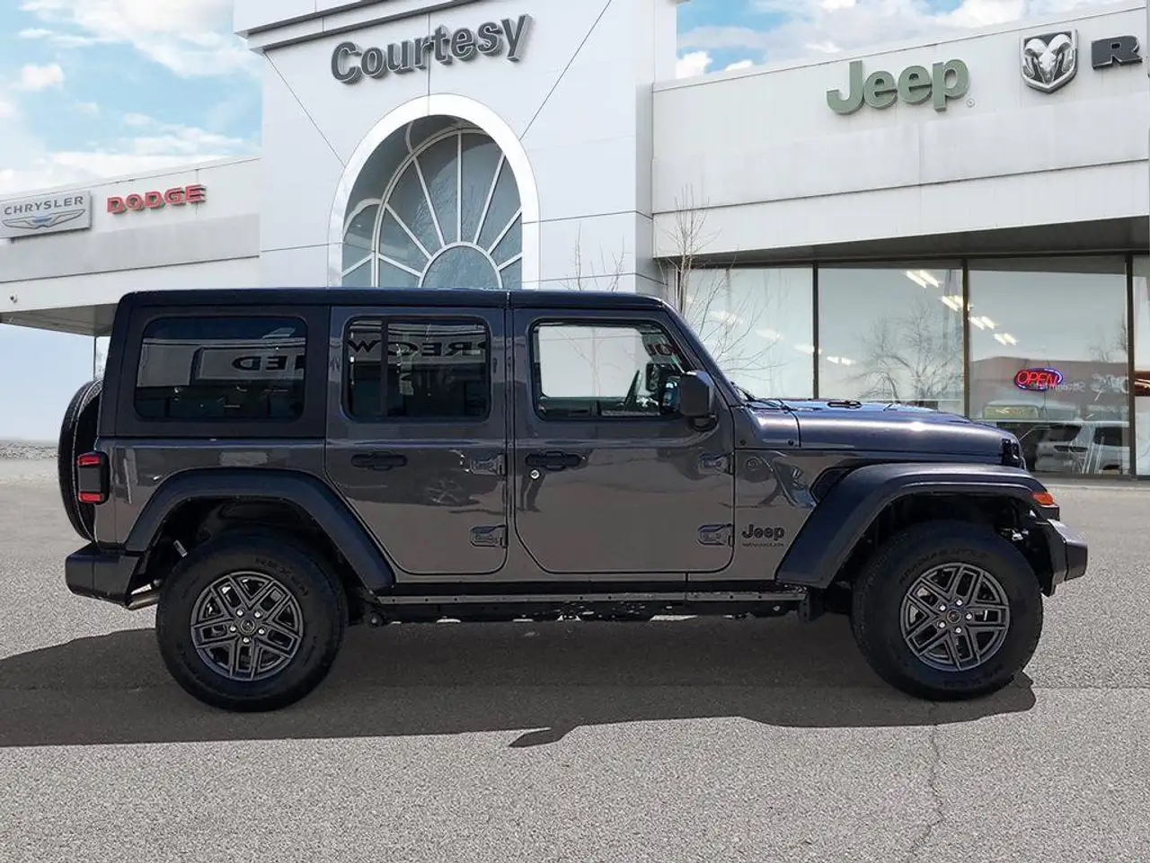 Jeep Wrangler - Image 7