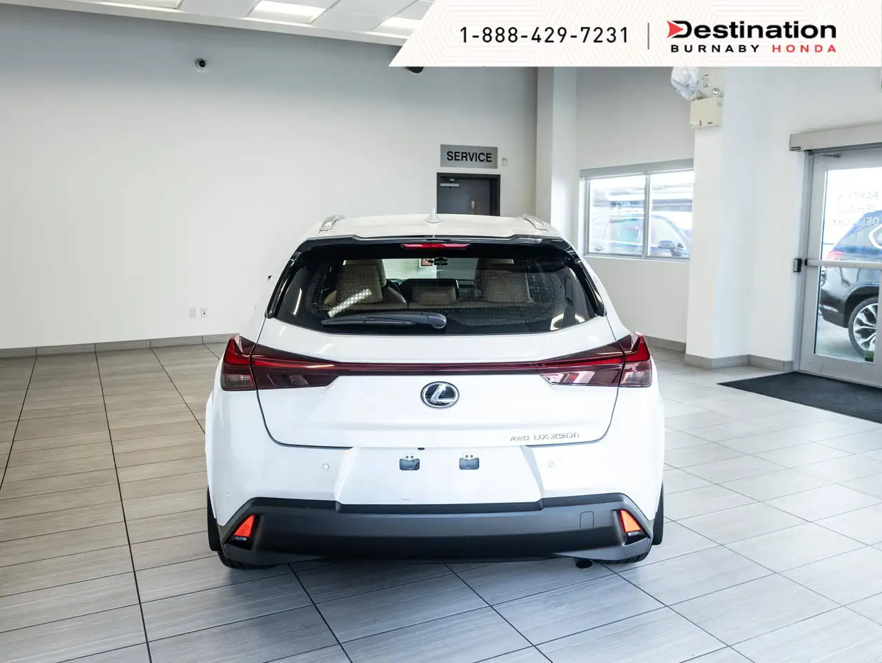 Lexus UX - Image 8
