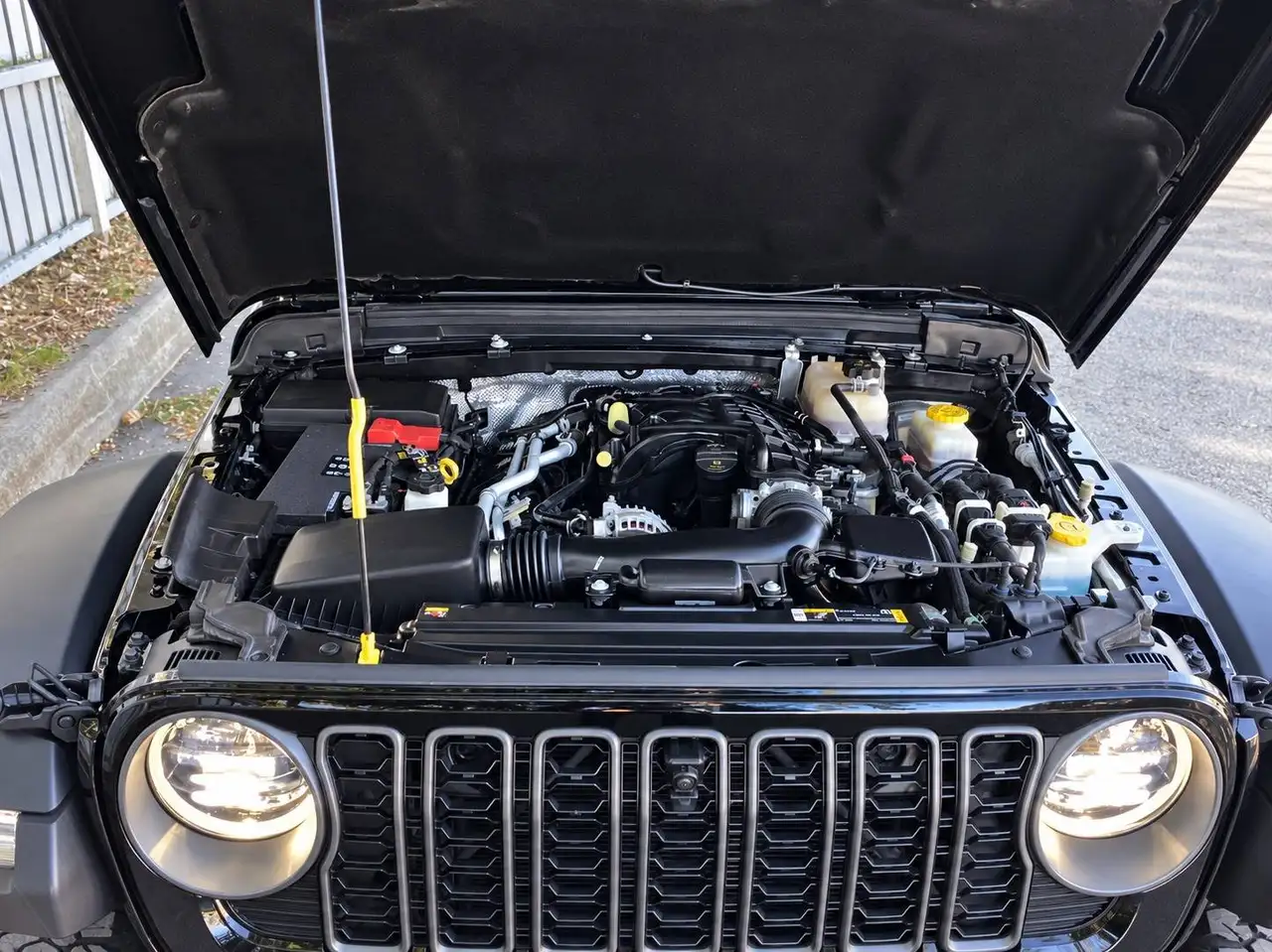 Jeep Wrangler - Image 30