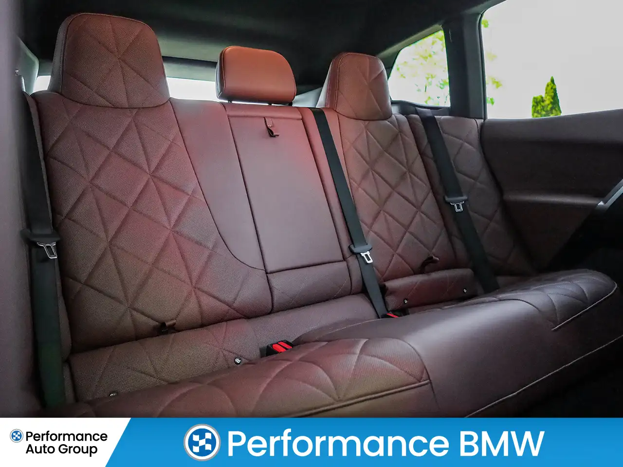 BMW iX - Image 14