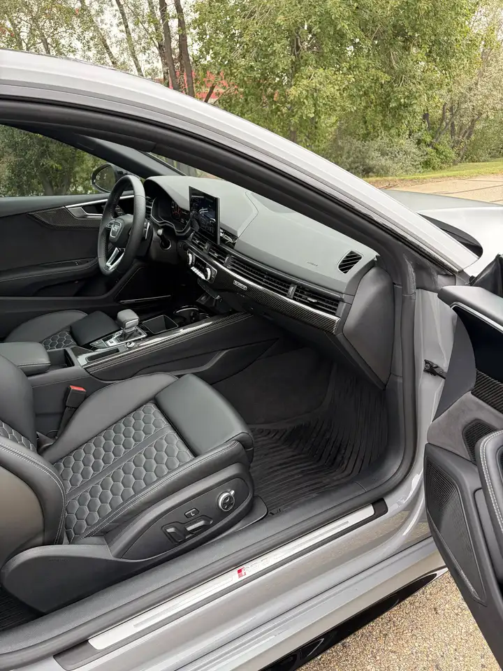 Audi RS5 - Image 5