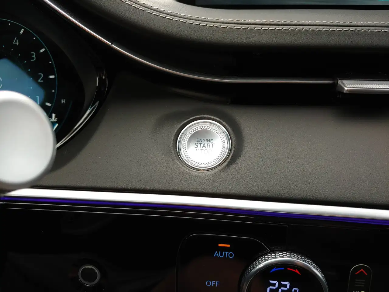 Genesis GV70 - Image 26