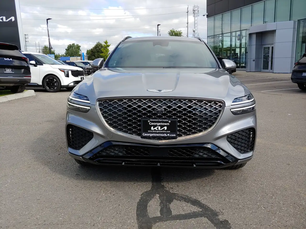 Genesis GV70 - Image 2