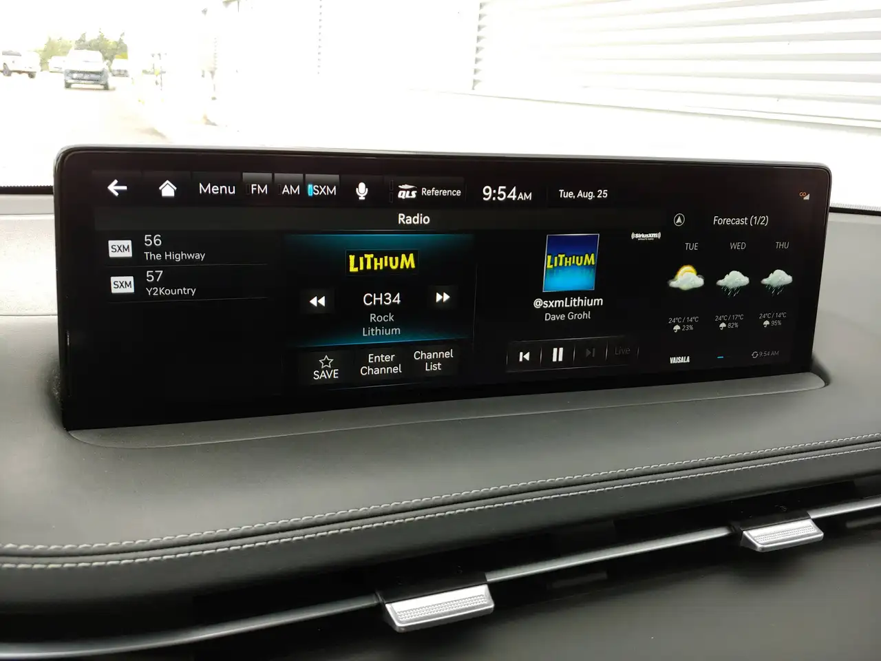 Genesis GV70 - Image 27