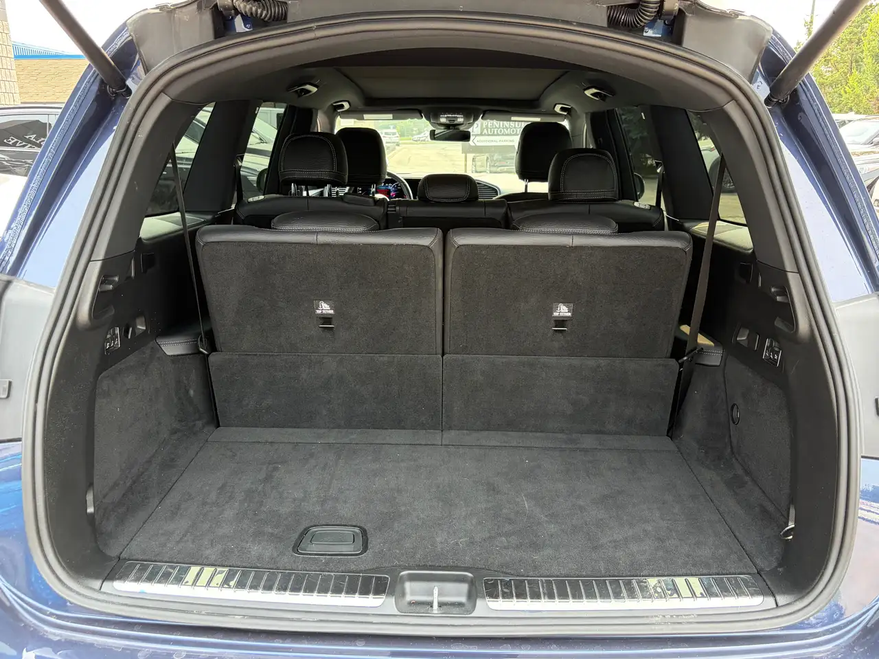 Mercedes-Benz GLS - Image 14