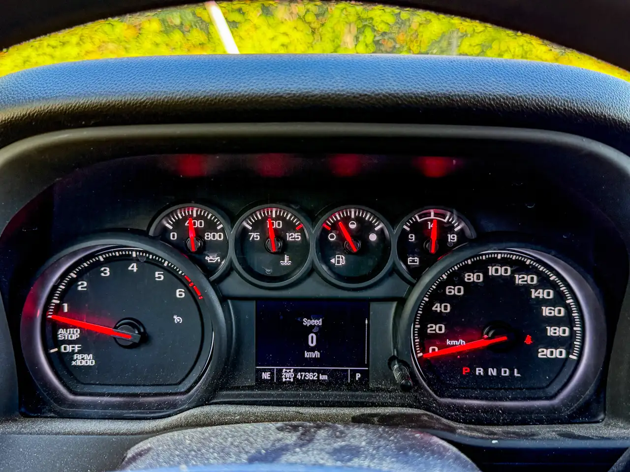 Chevrolet Silverado 1500 - Image 14