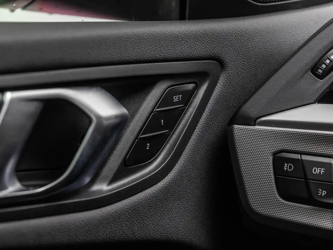 BMW 2 Series - Image 16