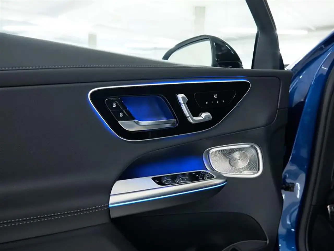 Mercedes-Benz GLC - Image 30