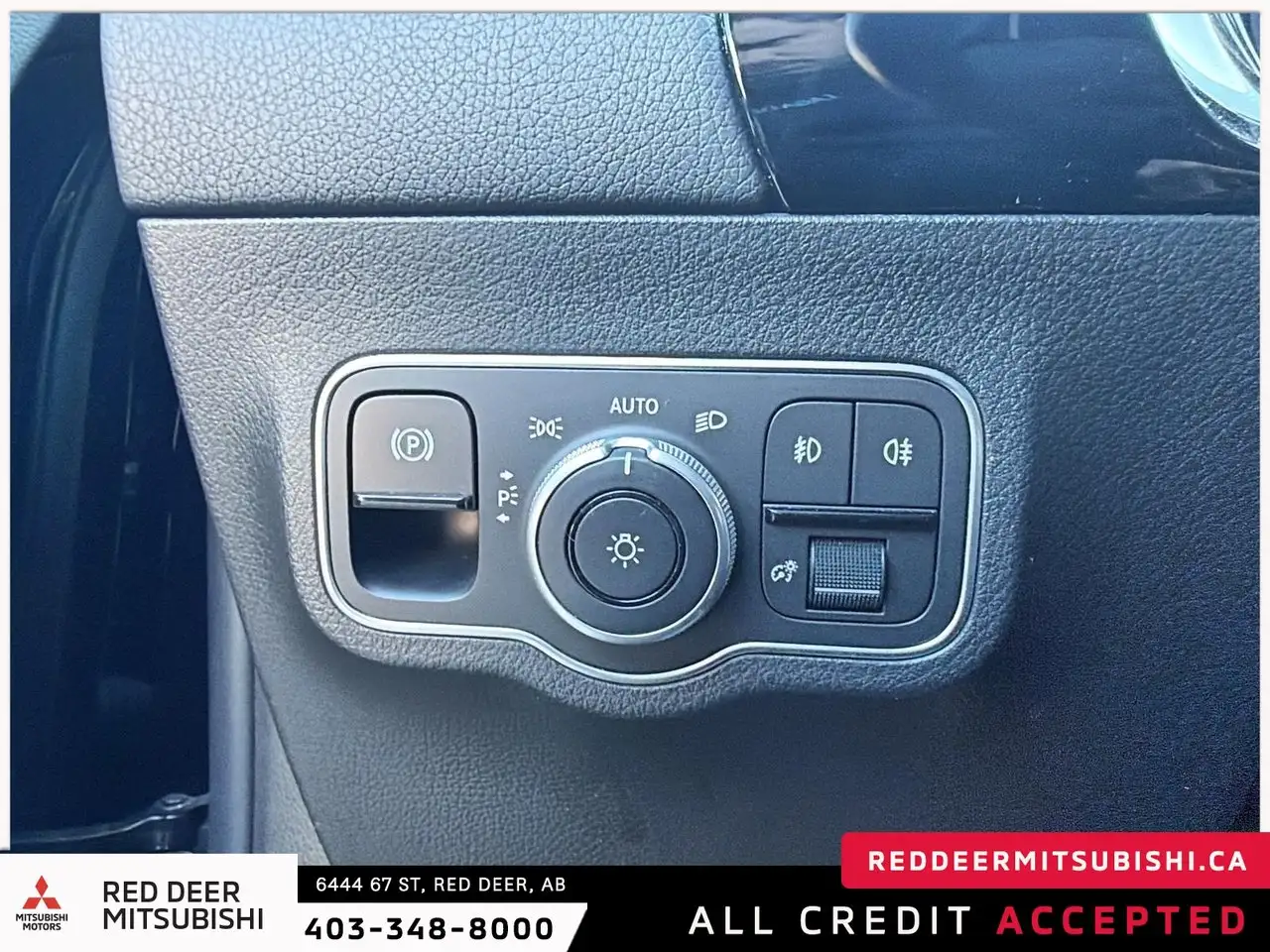 Mercedes-Benz GLA - Image 22