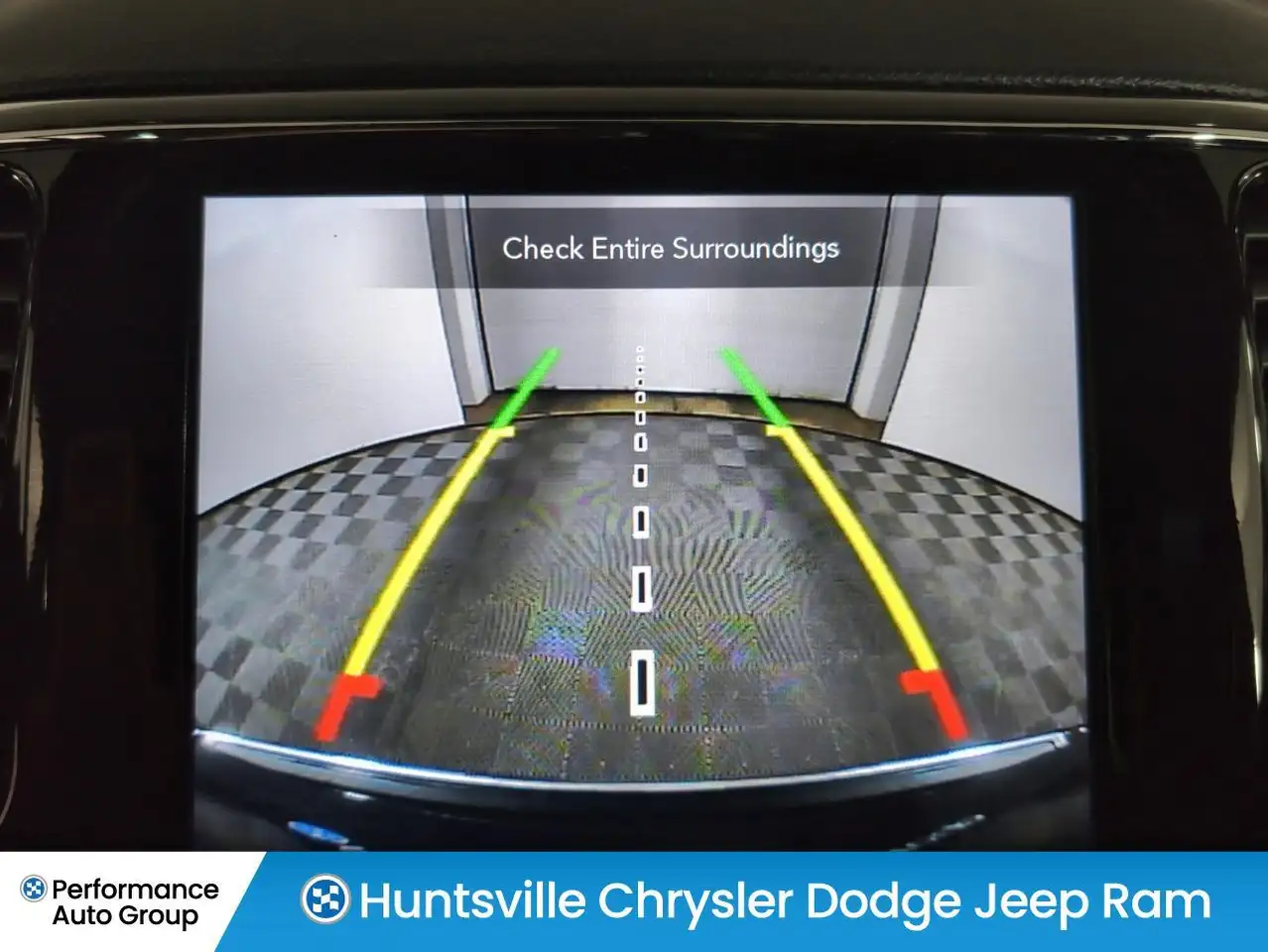 Jeep Grand Cherokee - Image 25