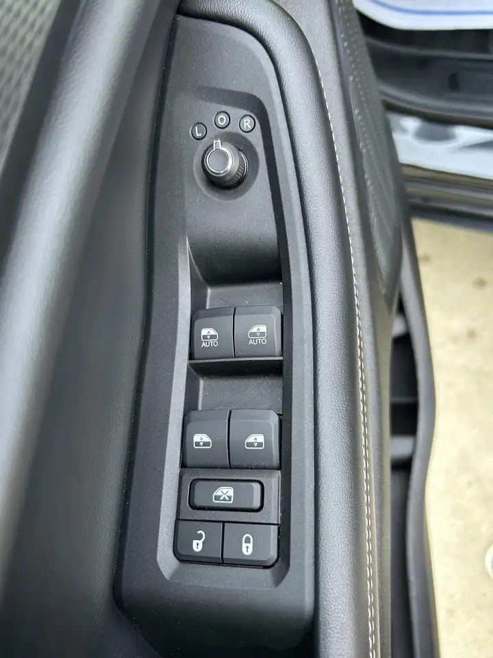Jeep Grand Cherokee - Image 20