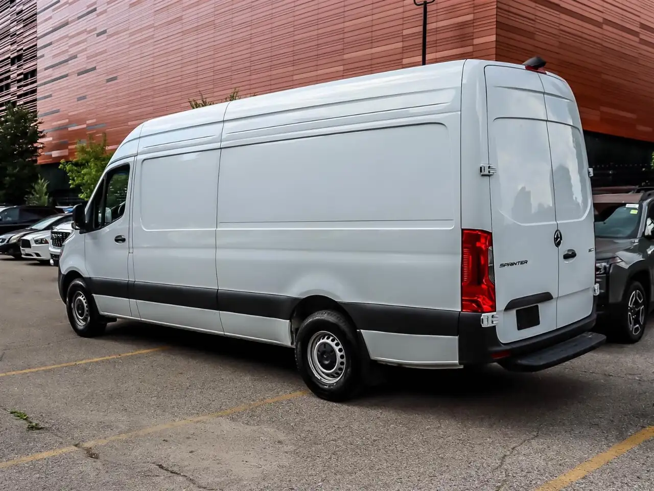 Mercedes-Benz Sprinter - Image 6