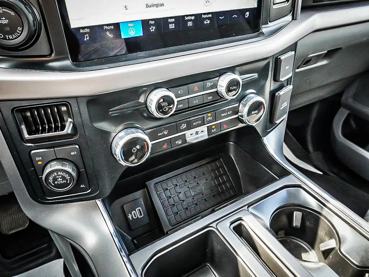 Ford F-150 - Image 26
