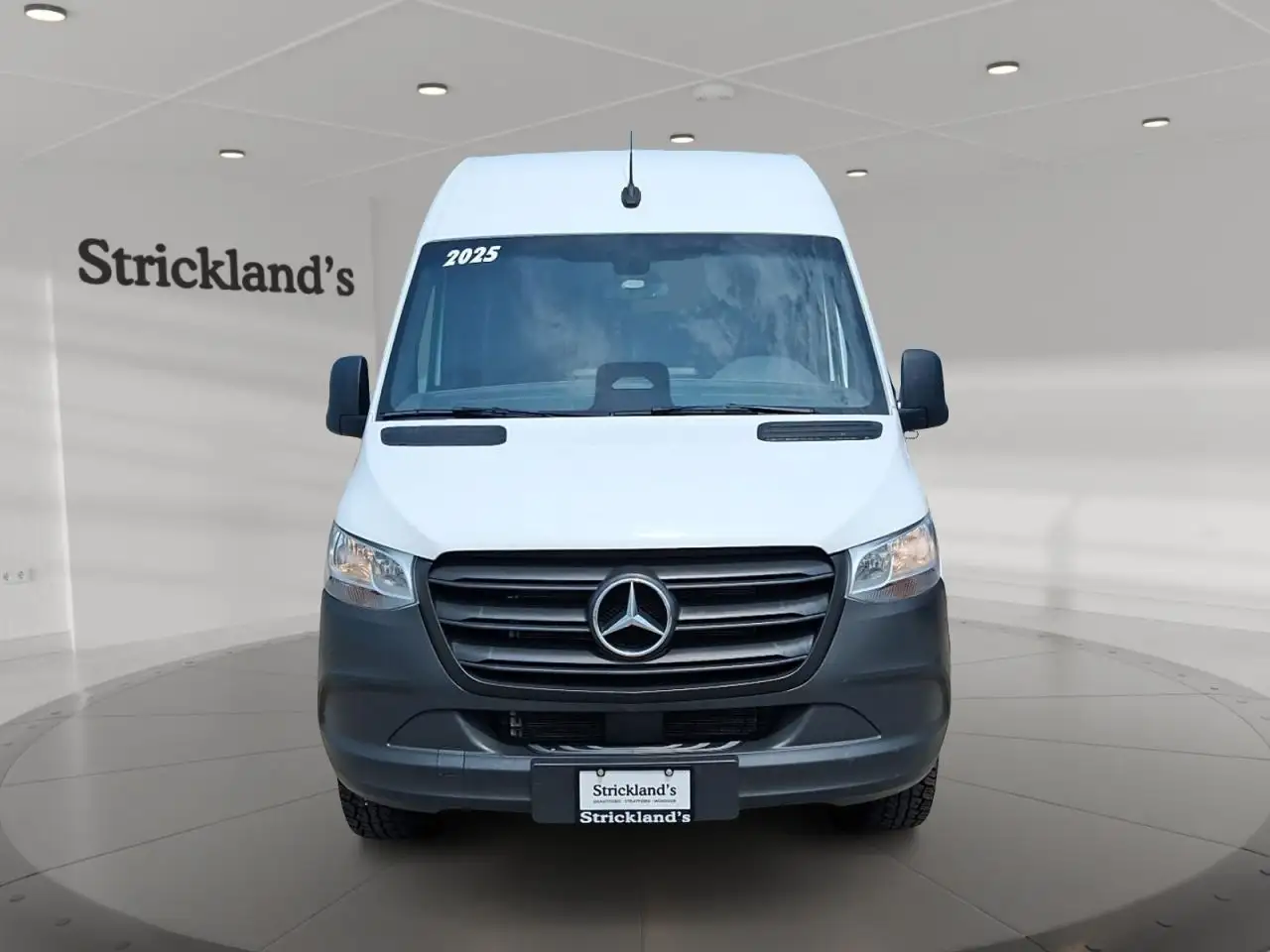 Mercedes-Benz Sprinter - Image 2