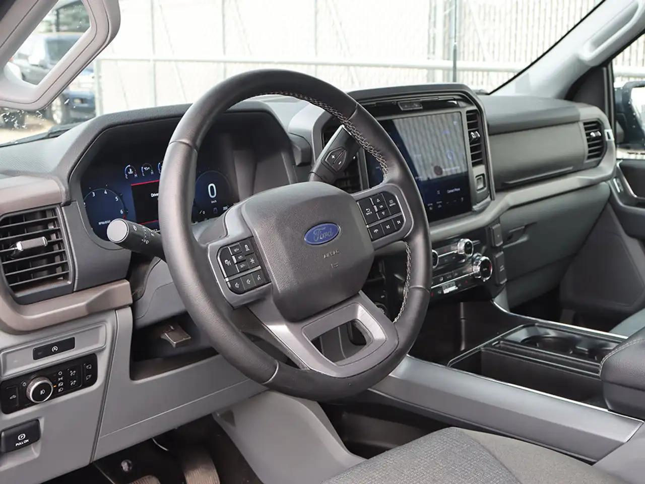 Ford F-150 - Image 6