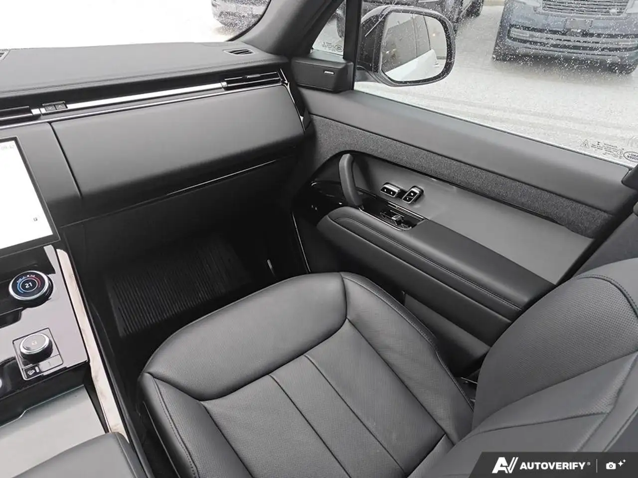 Land Rover Range Rover Sport - Image 24