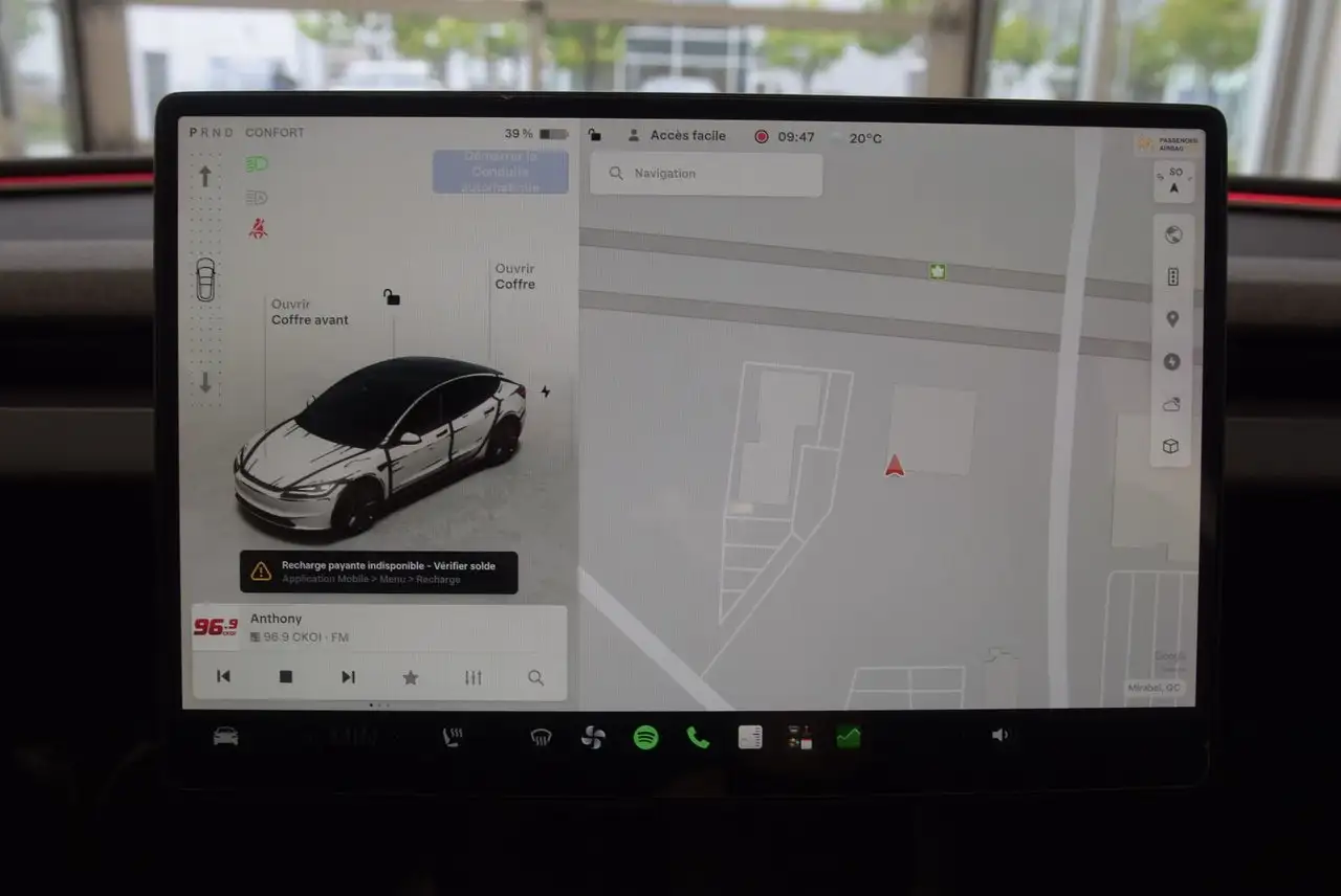 Tesla Model 3 - Image 27