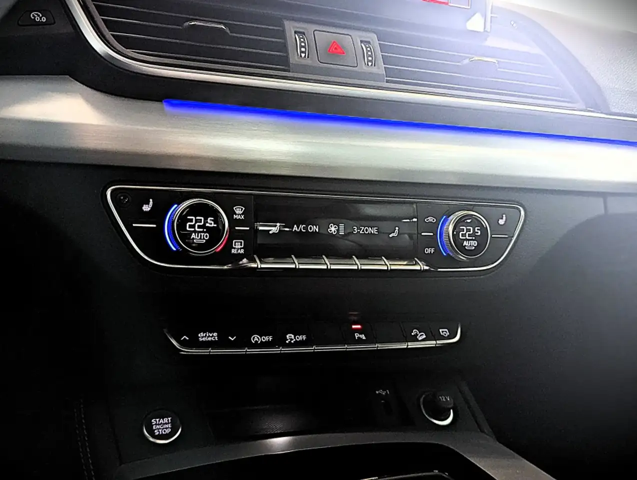Audi Q5 - Image 25