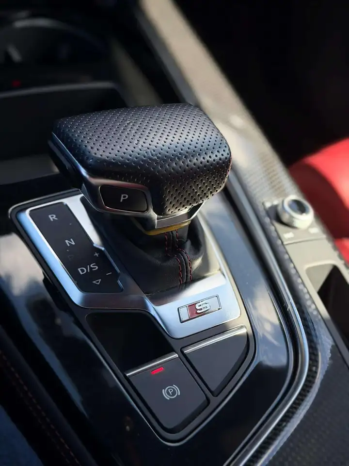 Audi S5 - Image 12