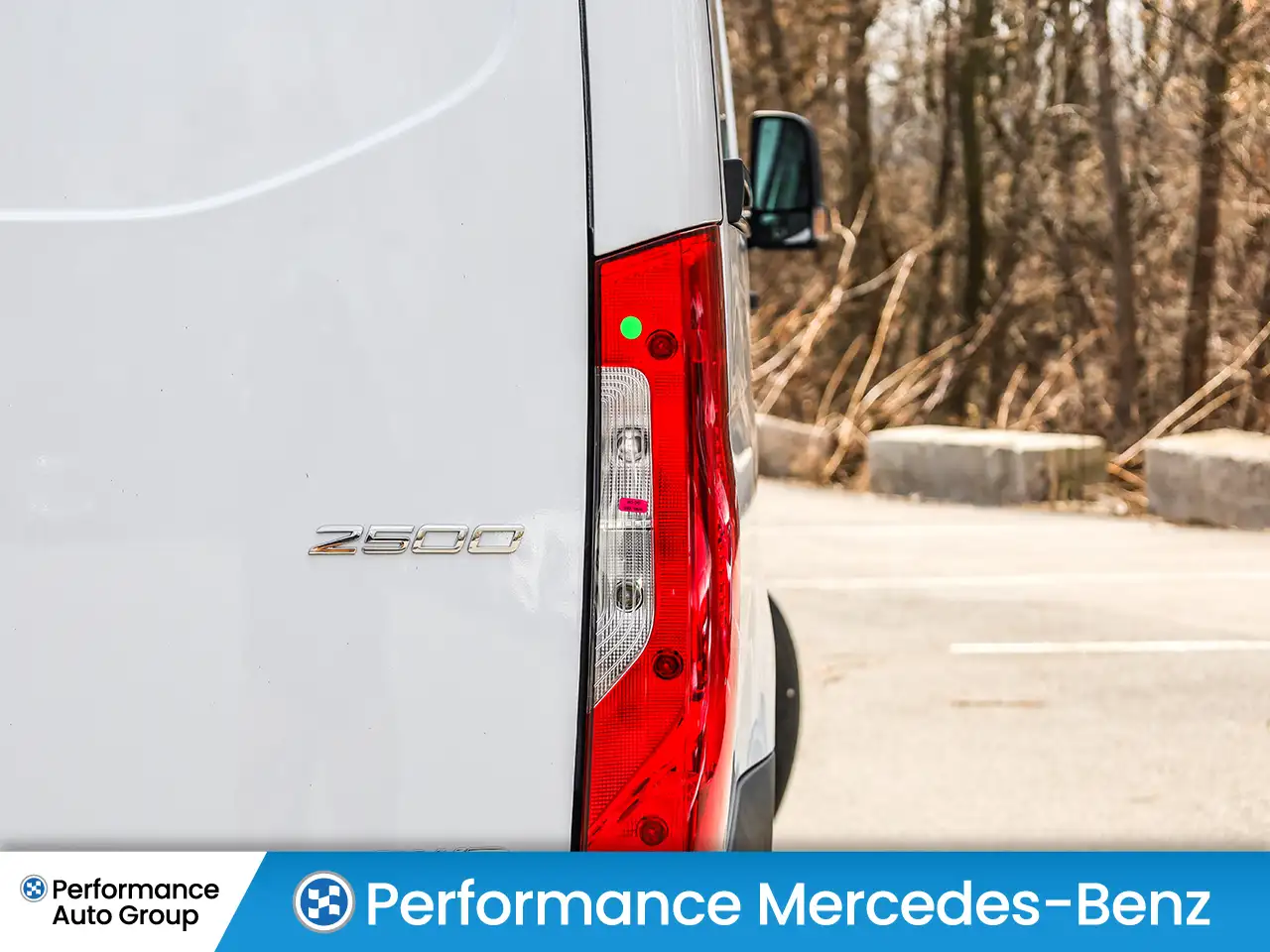 Mercedes-Benz Sprinter - Image 12
