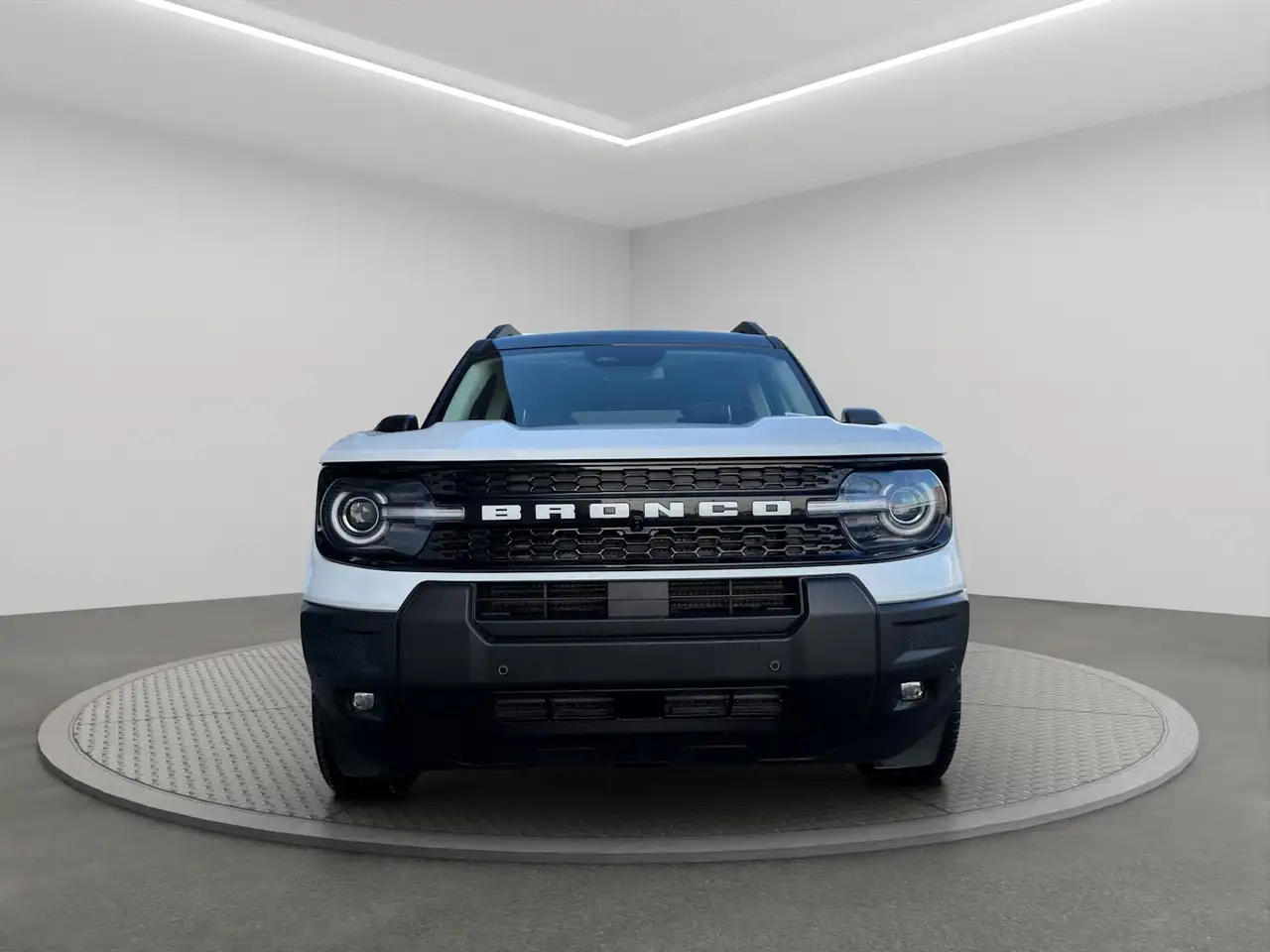 Ford Bronco Sport - Image 2