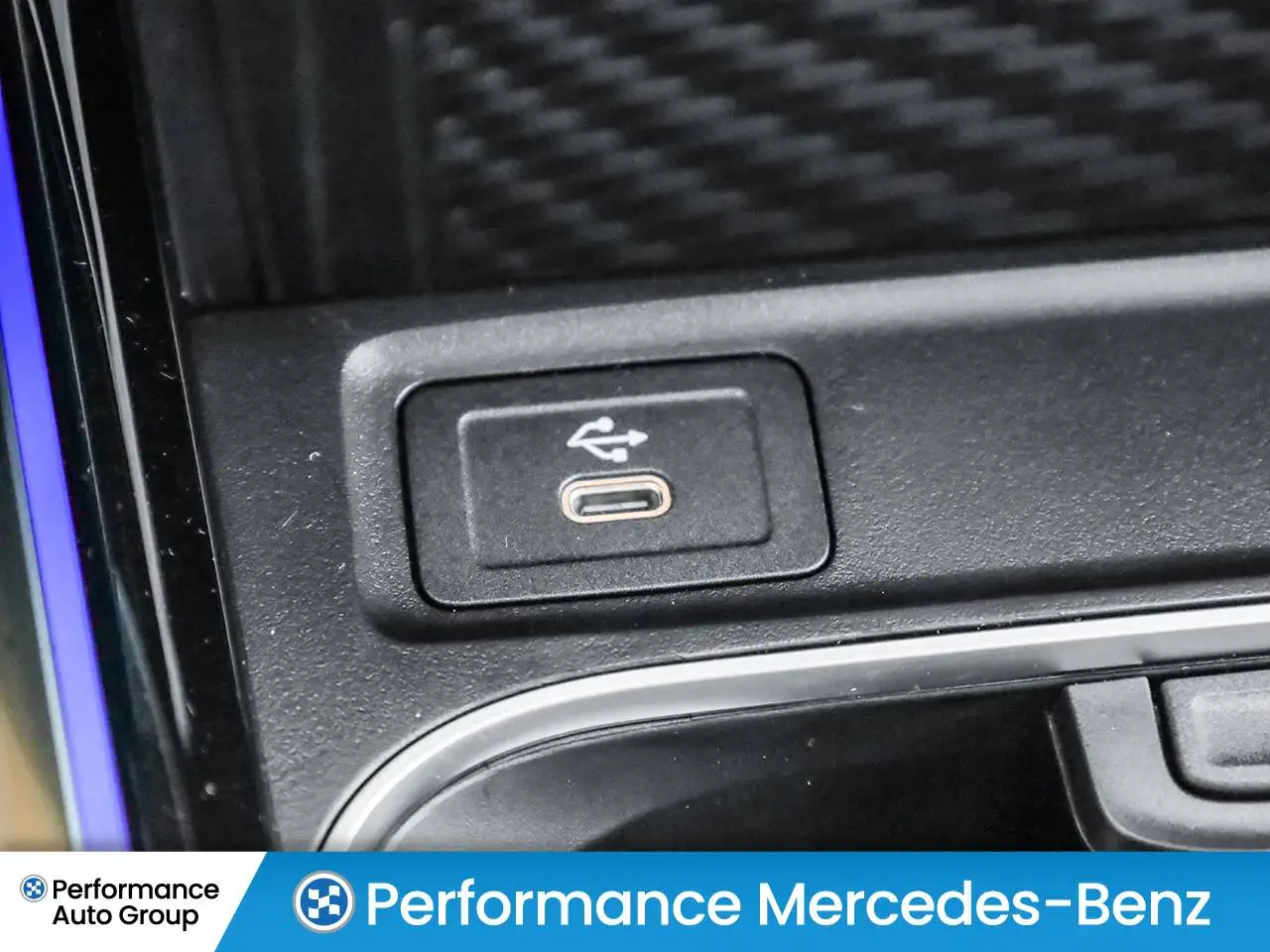 Mercedes-Benz GLA - Image 24