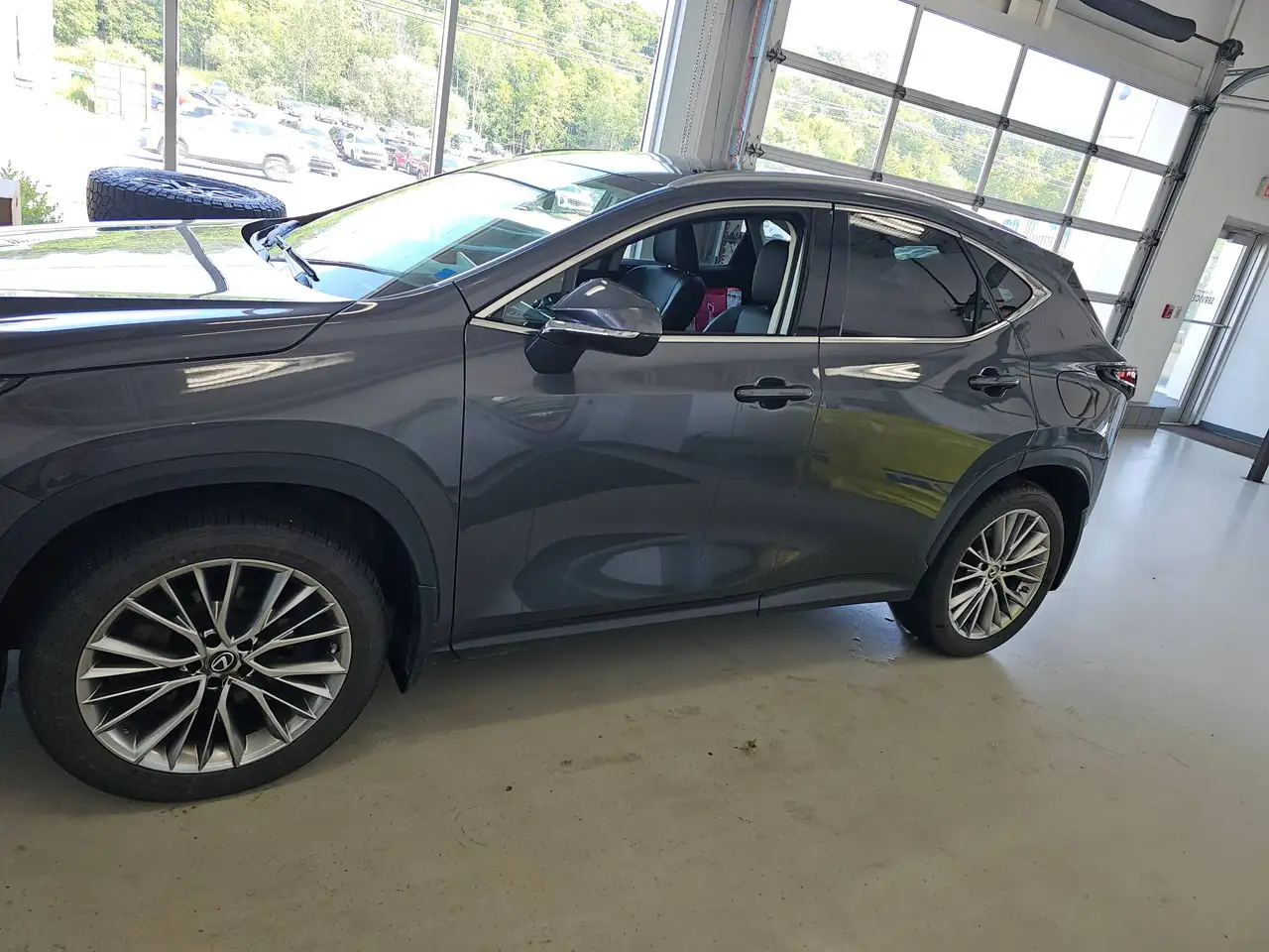 Lexus NX - Image 3