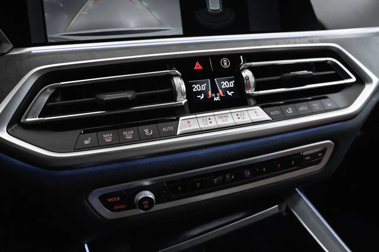 BMW X5 - Image 24