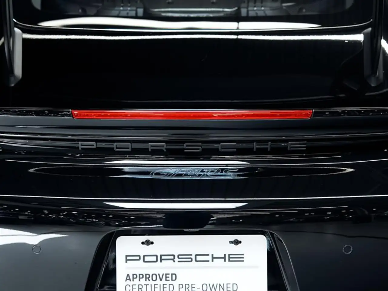 Porsche 718 Cayman - Image 19