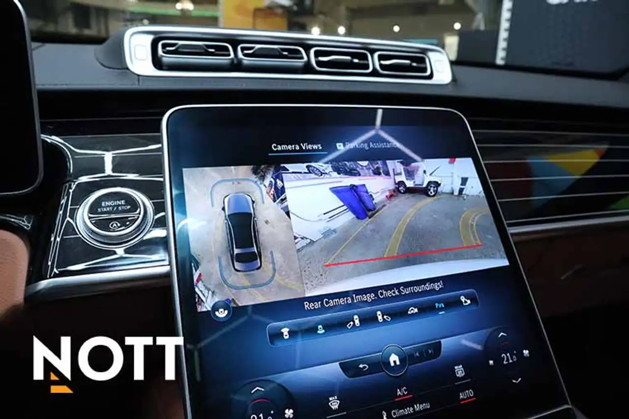 Mercedes-Benz S-Class - Image 27