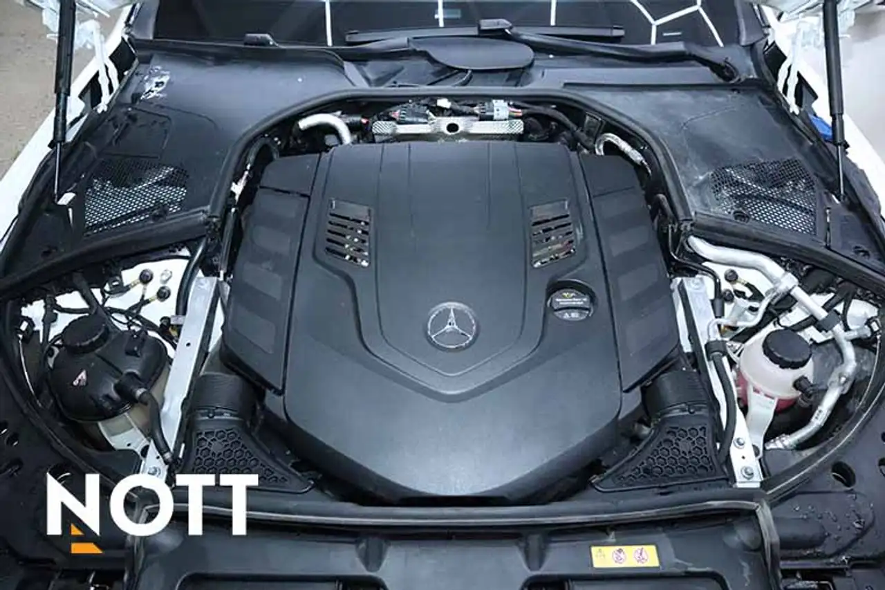 Mercedes-Benz S-Class - Image 24