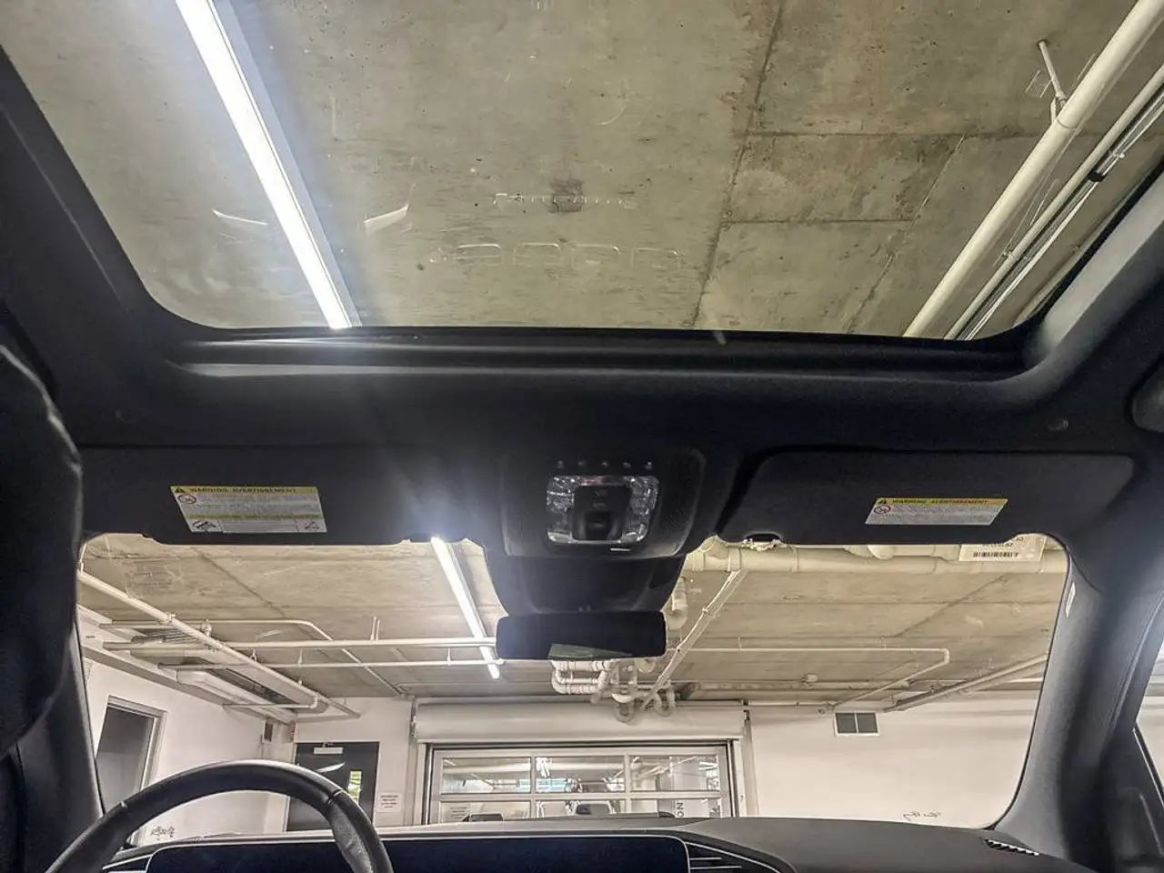 Mercedes-Benz GLS - Image 25